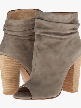 Kristin Cavallari / Chinese Laundry “Laurel” Peep Toe Bootie, grey suede 10 M US